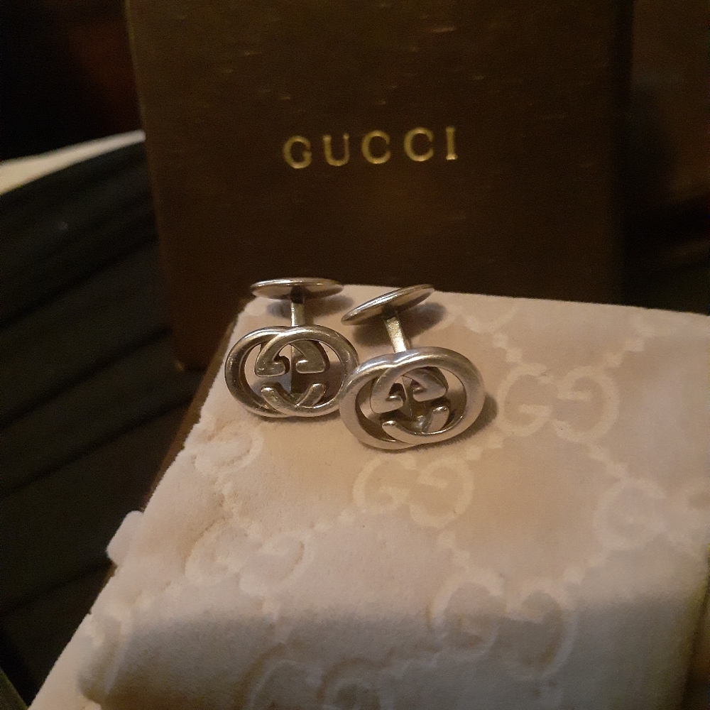 Silver Gucci cufflinks